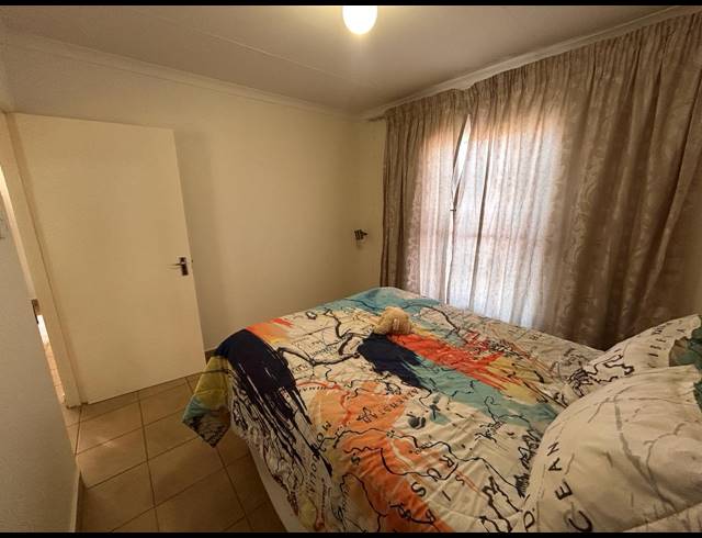 2 BEDROOM HOUSE FOR SALE IN SAVANNA CITY